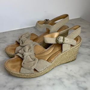 Born Espadrille Wedges in Nude Suede - Size 8